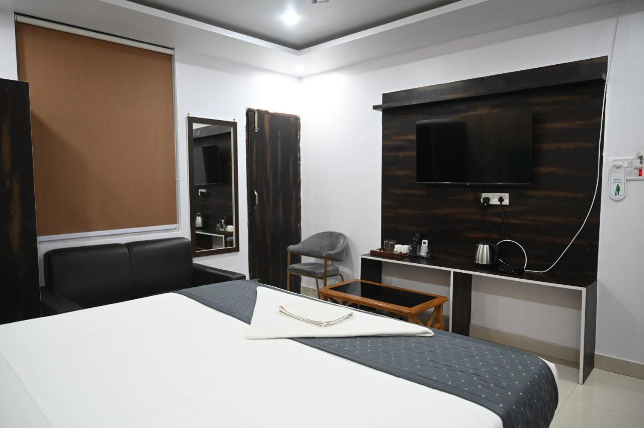Hotel Diamant Inn Patna  Exterior photo